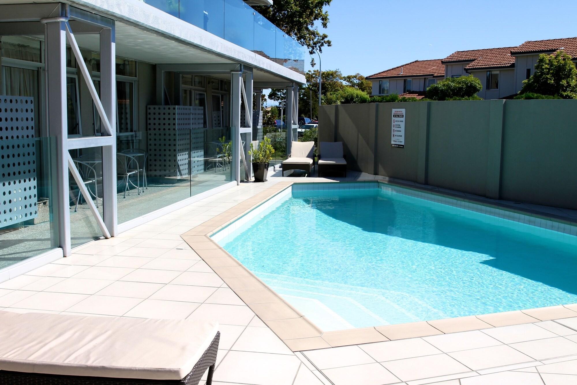 Tides Hotel Nelson Exterior foto