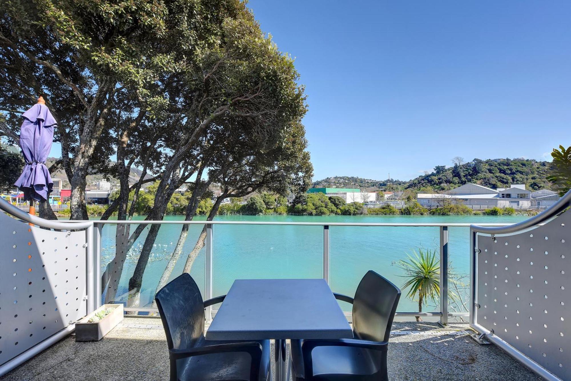 Tides Hotel Nelson Exterior foto